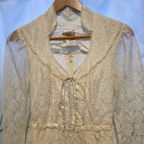 Gunne Sax Dresses & Skirts - Gunne Sax Romantic Renaissance Wedding Dress